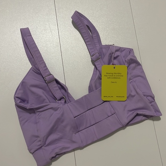 Banded Triangle Top - Picture 6 of 6